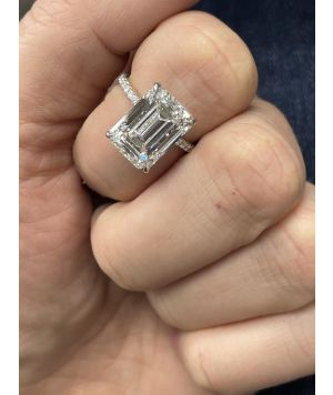 Reduced price !Classic lab grown 3 ct emerald cut ring GVS hidden halo