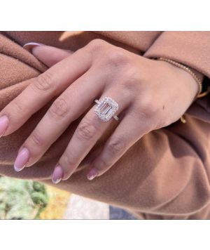 Gia emerald cut diamond 6.21 carat great deal