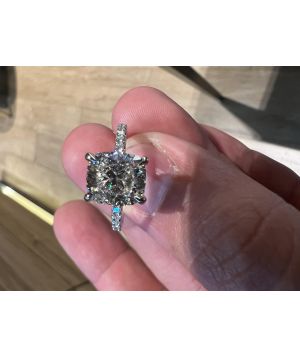 Great buy cushion cut diamond 2.54 carat certified 