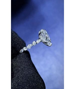 Pear shape diamond ring vvs2 2.93 carat rare 