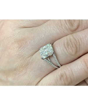 4.18 carat Gia certified radiant cut Diamond ring internally flawless 