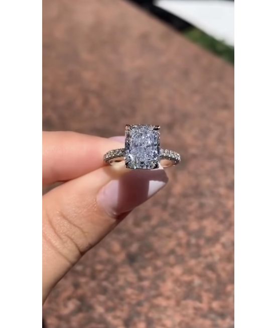 Cushion cut Diamond 3.30 carat certified , Micro pave setting style 