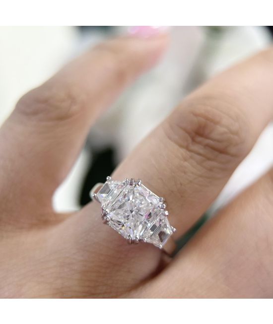 Si2 g color diamond hotsell