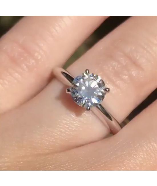 Brand new 1 Carat handcrafted engagement ring 