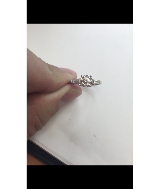 1.65 deals carat diamond