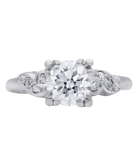 Vintage  1930's Art Deco 1.30 carats  diamond engagement ring