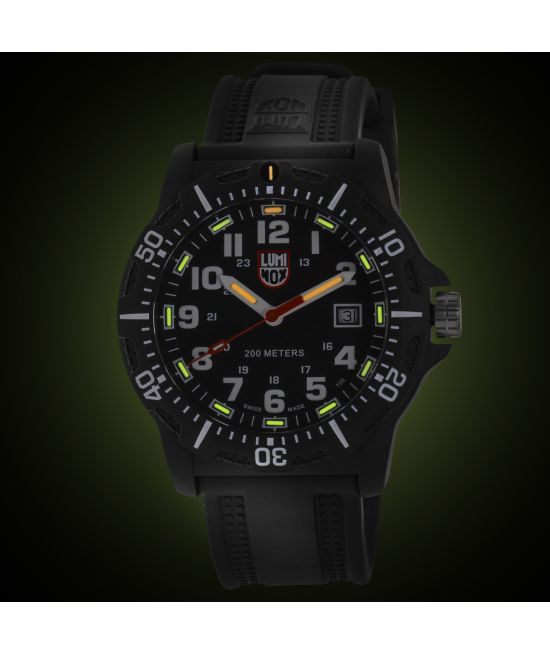 Luminox black ops 8880 price best sale