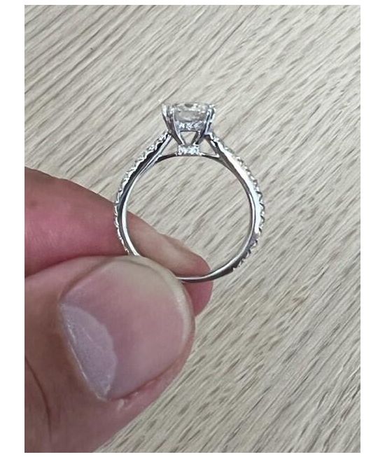 Square cushion cut on sale